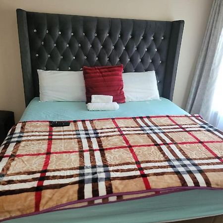 Guest House Florida Lake ロードポート エクステリア 写真